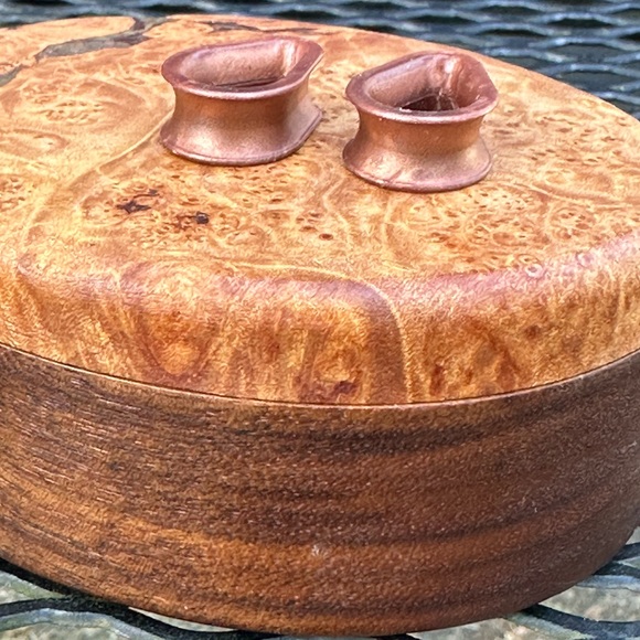 KAOS- Tear Drop Shape 5/8” Stretched Ears Copper silicone  EUC!! - Picture 5 of 6